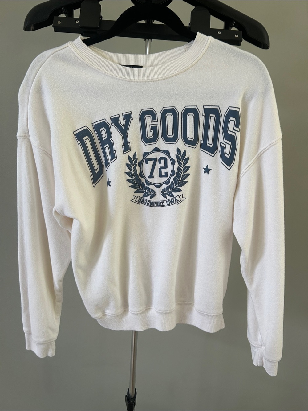 Dry Goods Women’s White Collegiate Graphic Crewneck Sweatshirt - XS